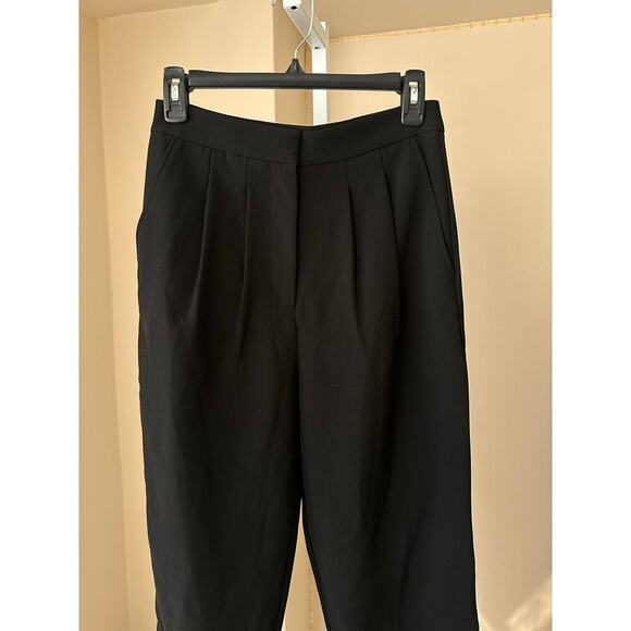 Generation Love Jenise High Rise Pleated Cropped Crepe Pants size 2 Black - Picture 6 of 10